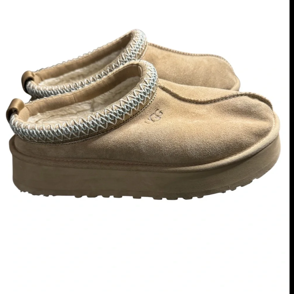 UGG tazz size 9 - Picture 2 of 5